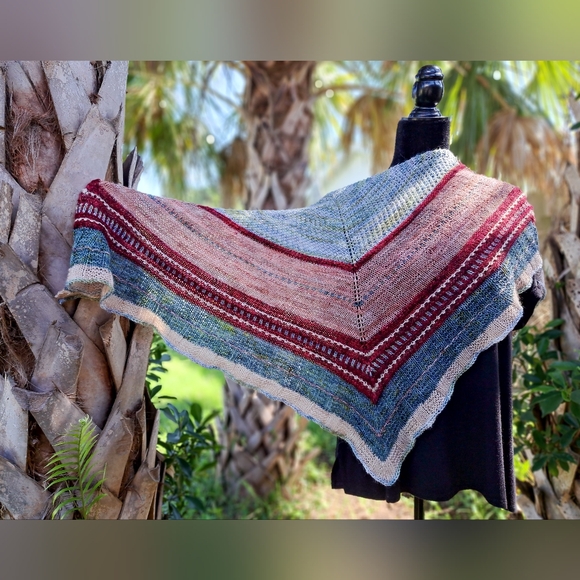 Hand Crafted OOAK Soft Wool Triangular Striped Natural Red Pink Blue Knit Wrap - Picture 10 of 12